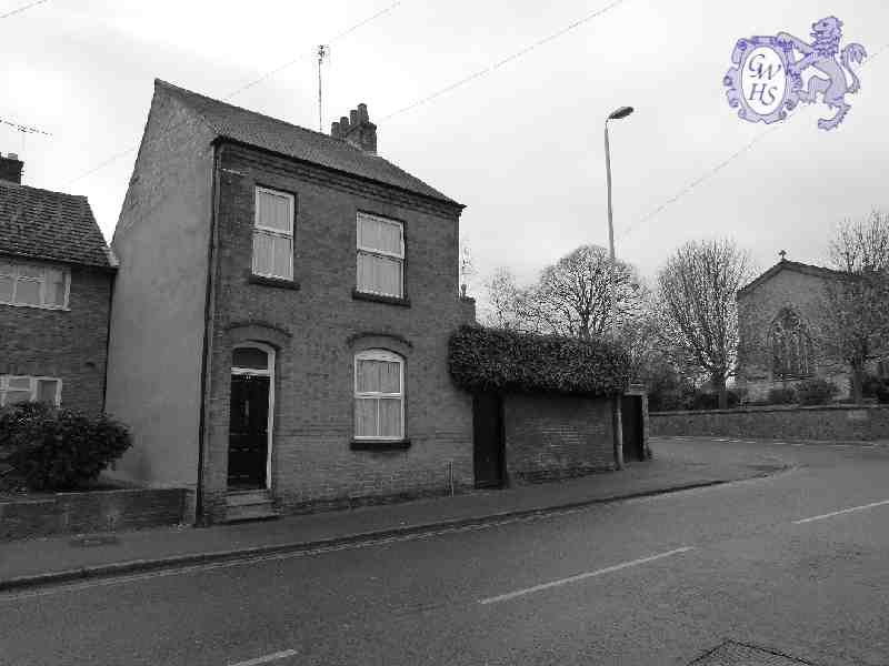 19-082a 1A Moat Street Wigston Magna Feb 2012