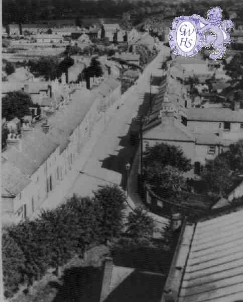 23-011 View from All Saints' Church down Moat Street see bricked in pinfold in forground of Newgate End  Wigston Magna 1930's