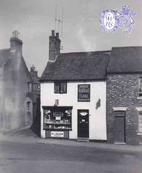 30-196a Grocery shop on Moat Street Wigston Magna opposite Newgate End in the 1950's