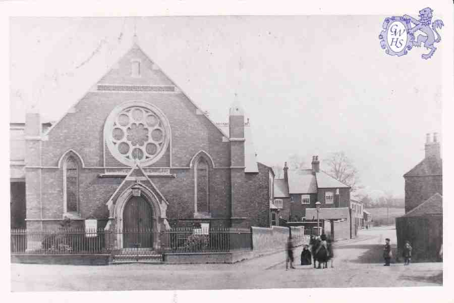 8-238 Moat Street Wigston Magna - Primitive Methodist Church c 1930 - left building was the Wyggeston Hospital Farmhouse