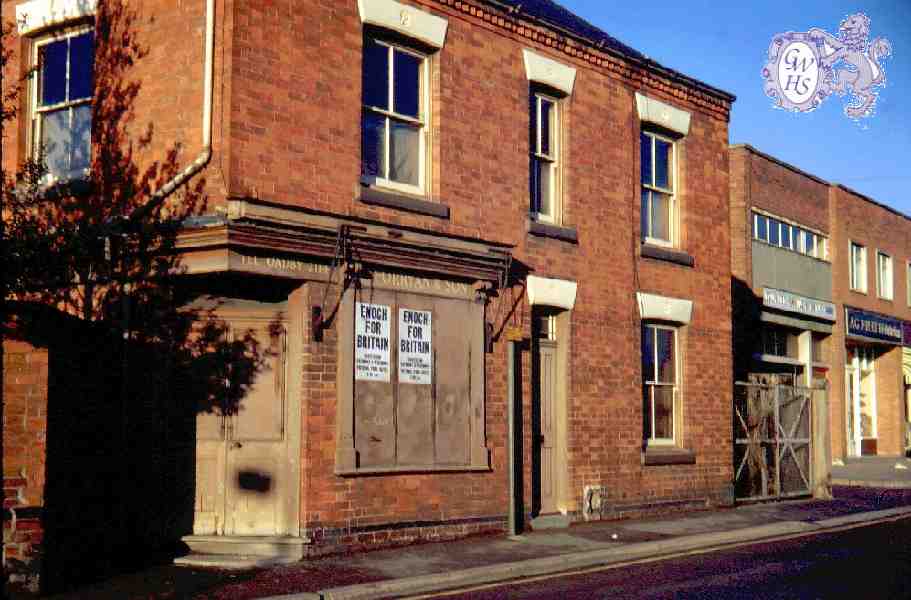 29-393 Forryan's Shop Oadby