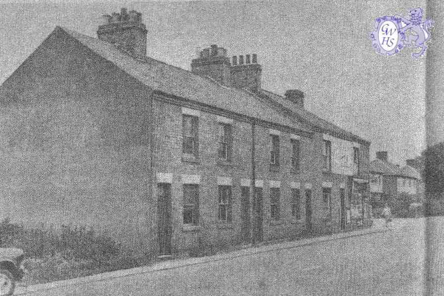 22-472 Oadby Road Wigston Magna 1967 Cottages and shop of R H Bilson 