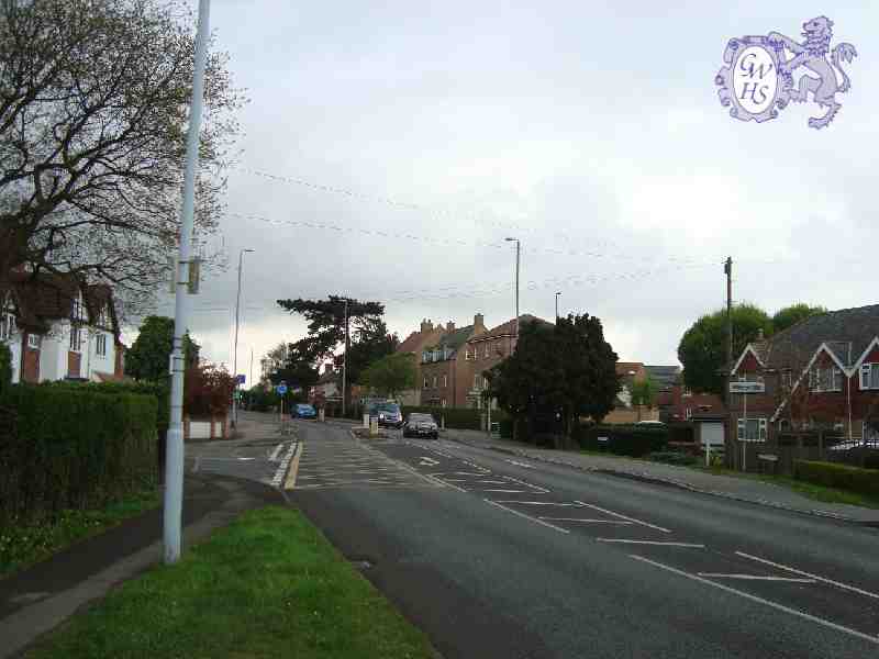 26-017 Oadby Road Wigston showing the Wigston Boundary and houses where the Firs once stood April 2014