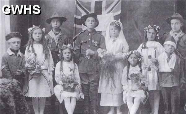 26-428 South Wigston children depicting a wedding party circa 1915