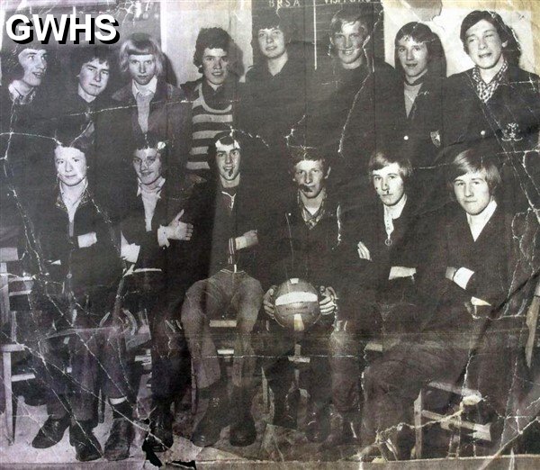 33-166 British Rail under 16’s football team about 1973
