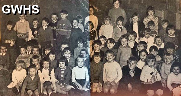 34-695 St Thomas's Sunday School group mid 1970's