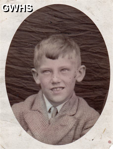 34-832 George Snutch early 1930's