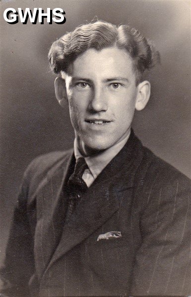 34-834 George Snutch c 1948