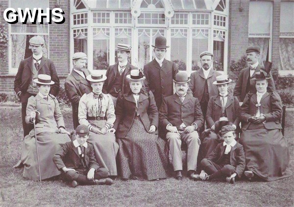 35-395 Orson Wright & Family South Wigston