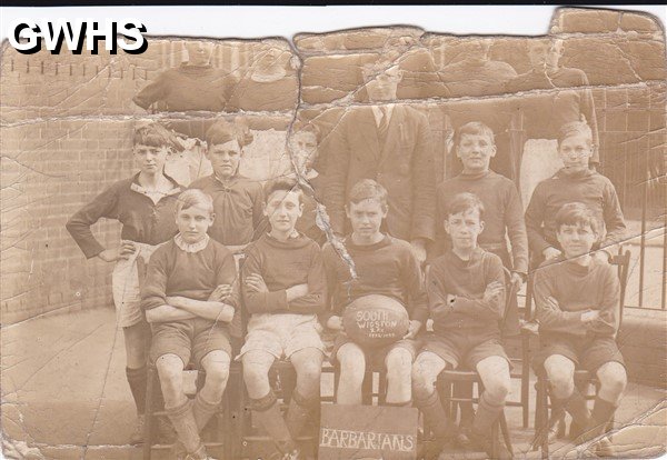 9-161 Barbarians South Wigston 1932-33