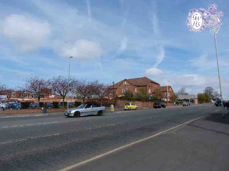 19-312 Paddock Street Car Park on left with Bell Fountain Bull Head Street Wigston Magna April 2012