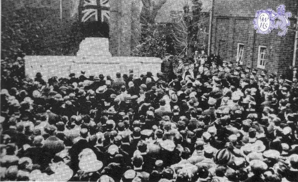 24-005 Armistice Day Service South Wigston c 1930
