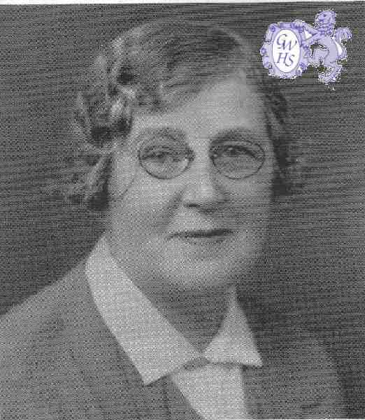 24-042 Miss Richardson headmistress of Bassett Street Infants School South Wigston