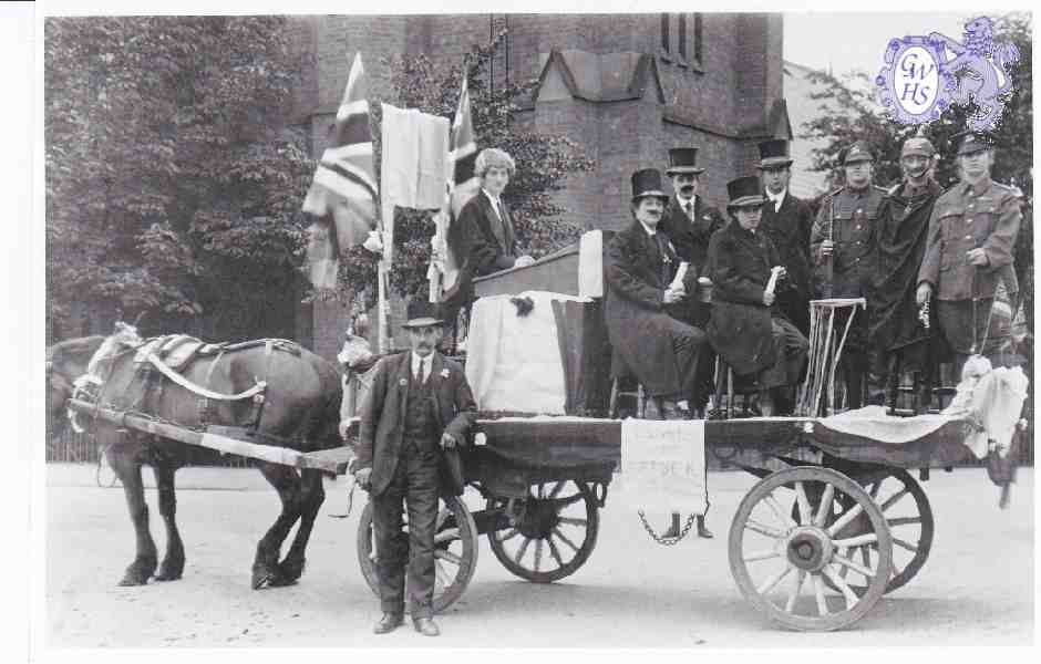 26-140 Outside St Thomas the Apostle Church Blaby Road South Wigston