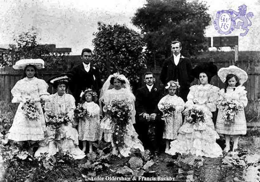 30-836 1905 wedding of Annie Oldershaw and Francis Buckby who were living at 31 Irlam St in 1911