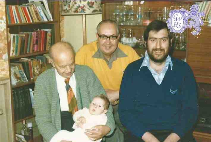 31-126 The Malkin men of South Wigston ( Park Road ) 1980