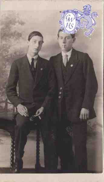 9-160 Leonard Gamble and Albert Humberstone