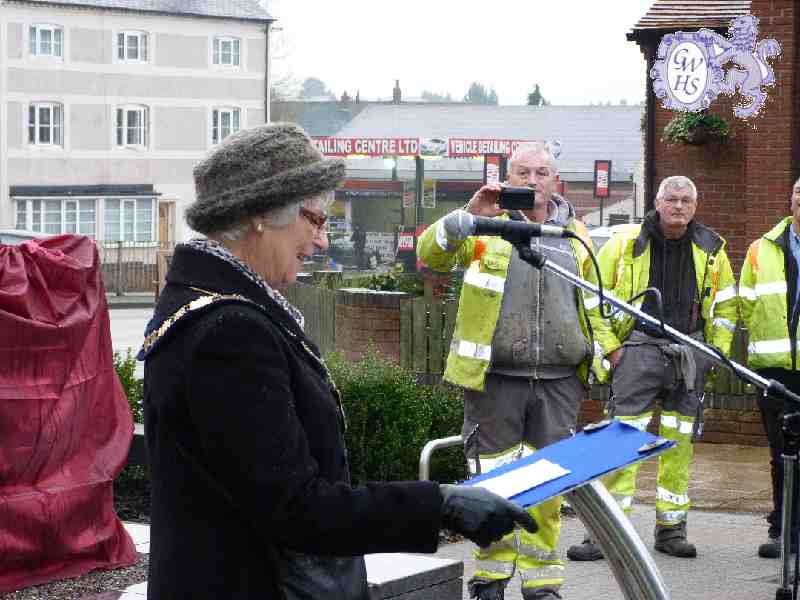 26-211 Wigston Town Centre re-opening and unveiling of the Jubilee Plaque Dec 2014