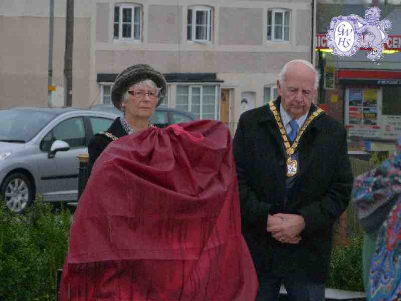 26-218 Wigston Town Centre re-opening and unveiling of the Jubilee Plaque Dec 2014