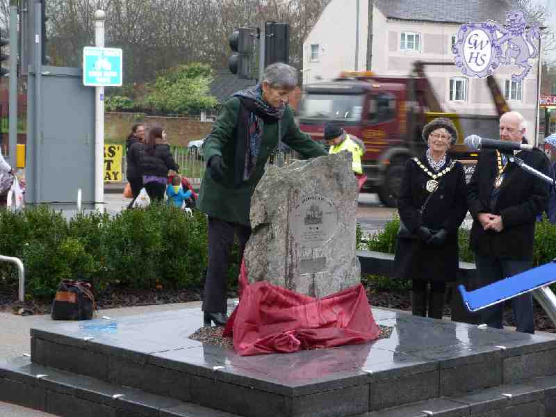 26-220 Wigston Town Centre re-opening and unveiling of the Jubilee Plaque Dec 2014
