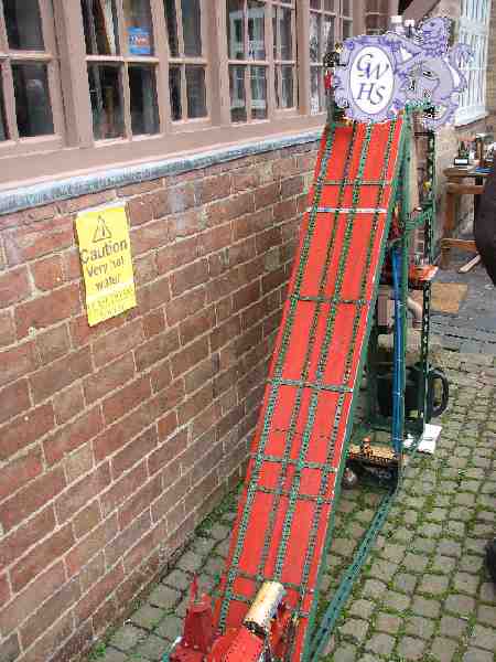 30-345 Wigston FWK Steam Toy Fair Oct 2016