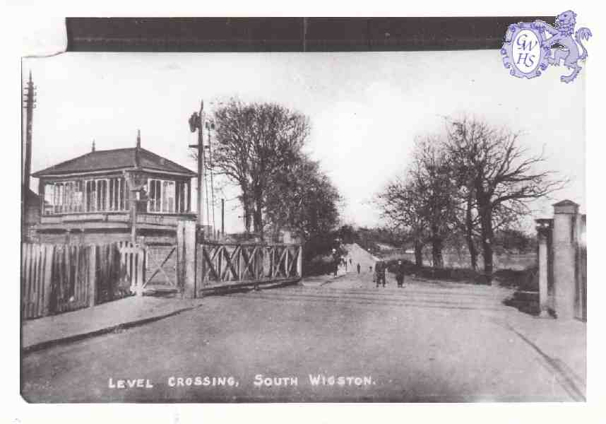 7-122 Level Crossing South Wigston