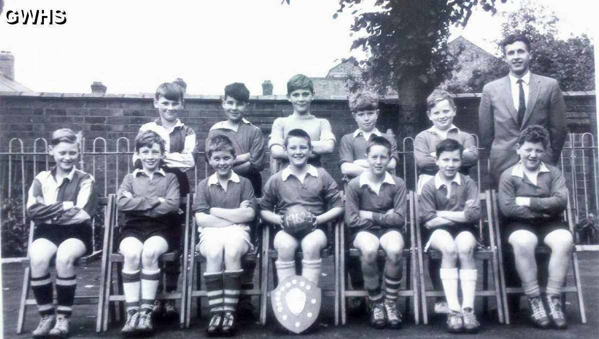 31-251 South wigston juniors team 1962_63