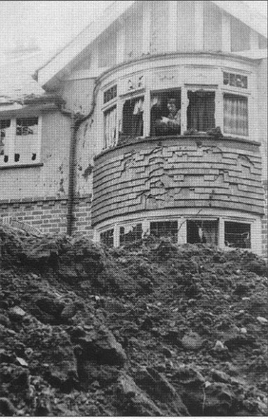 22-179 German bomb fell in front garden of house on Saffron Road South Wigston 1941