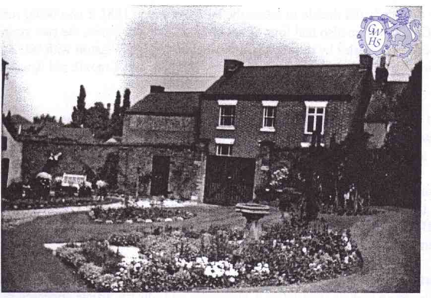 15-146 6 & 6A Spa Lane Lewin's Hosiery Premises circa 1965
