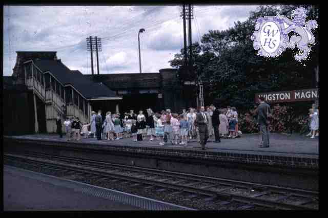 26-030 Wigston Magna Station Sunday School Outing