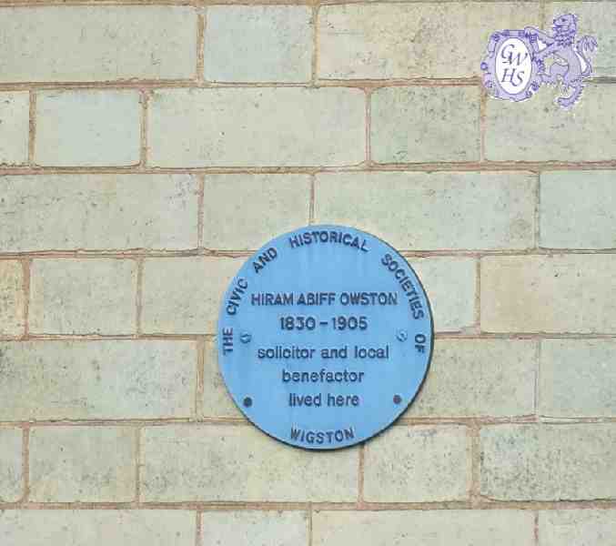 30-495 Bushlow House, Blue Plaque 