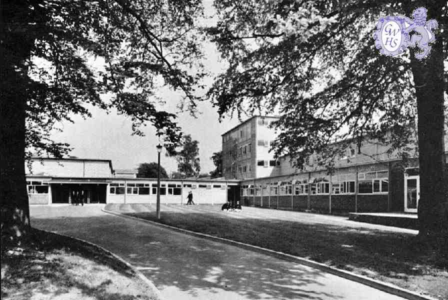 30-676 Bushloe High School Station Road Wigston Magna
