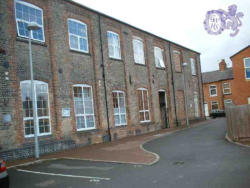 24-119 WH Bates, Station Street, South Wigston 2013
