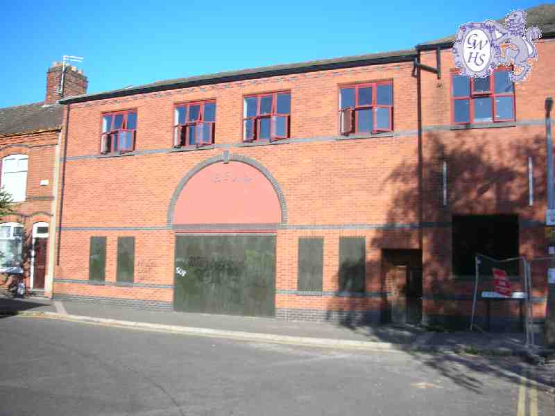 30-073 Demolition of Shoe Fayre corner where Kirkdale Road and Station Street 