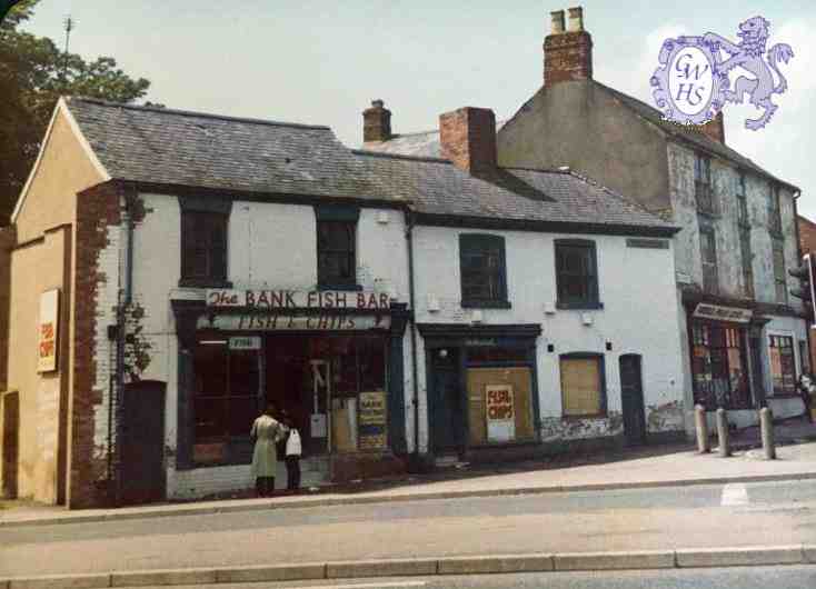 32-313 The Bank Fish & Chip Shop Wigston Magna
