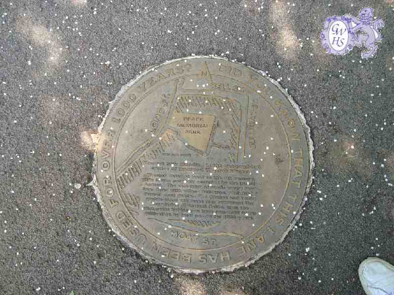 14-239 Memorial Tablet set in the Lane Wigston Magna by the Allotments May 2009