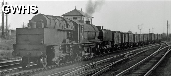 39-076 2-6-0 + 0-6-2 Beyer Garratt  No 47979 Wigston North Junction  1931