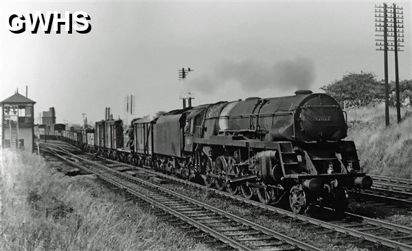 39-101 9F 2-10-0 No 92027 Wigston North Junction 1961