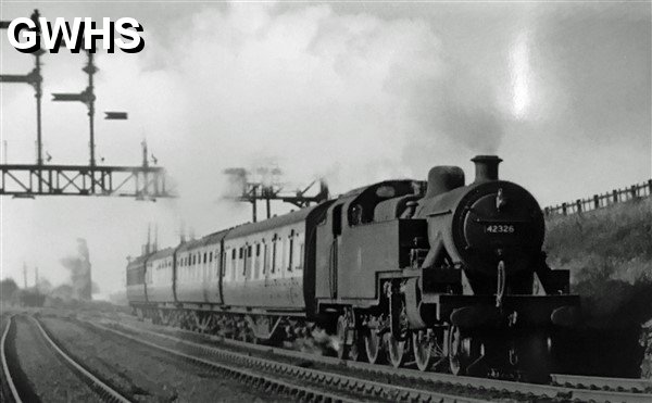 39-133 Fowler 2-6-4T No 42326 at Wigston North Junction 1957