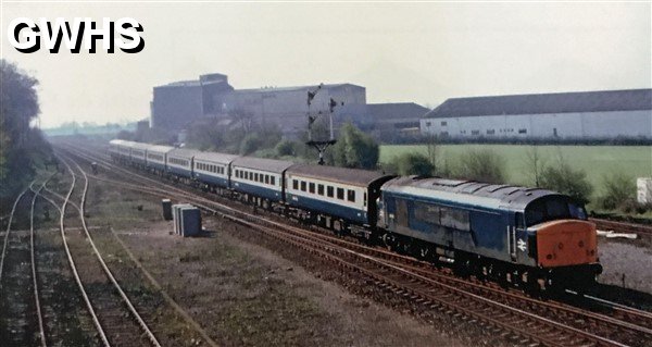 39-164 Viewed from the Spion Kop Bridge 45 116 moving towards Wigston Magna station