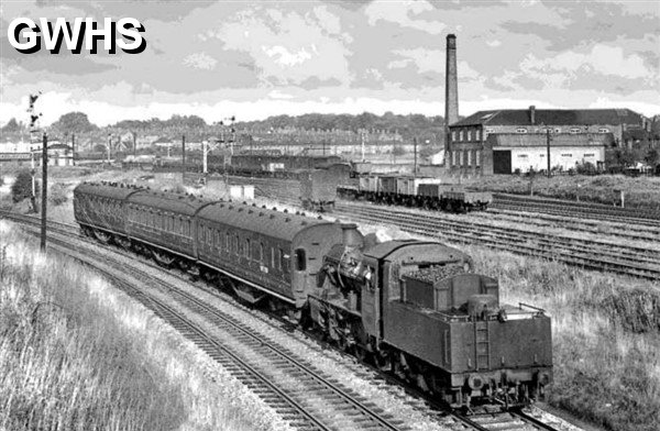 39-205 Standard '2MT' 2-6-0 No 78020 passes Blaby Sidings 22 Aug 1959