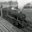 39-093 Stanier 2-8-0 no 48367 approaches Kilby Bridge 1964
