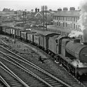 39-123 Wigston South Junction with Fowler 7F 0-8-0 No 49557 1954