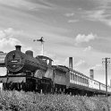 39-195 4-4-0 No 40402 on route to Rugby