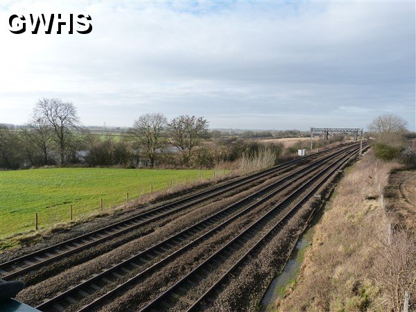 23-723 Taken from New Railway Bridge at end of Cooks Lane Wigston Magna Jan 2014 looking towards London