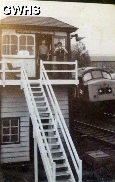 34-195 Wigston North Signal Box late 1970's