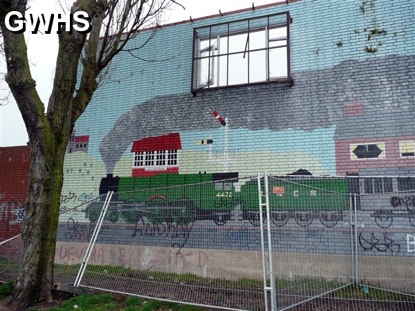 35-264 Train Mural South Wigston