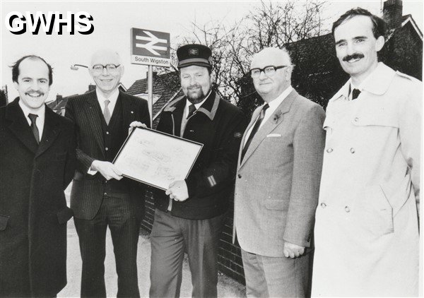 35-989 Wigsto Glen Parva Station 1986