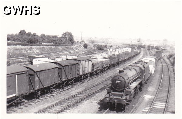 7-130 Freight movements at Wigston Junction sidings