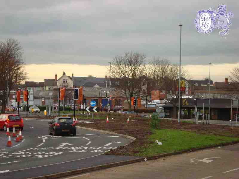 23-650 Wakes Road Traffic Island undergoung conversion to traffic lights Dec 2013